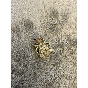 Vintage Nemo Fly Pin with Rhinestone Wings Gold Tone